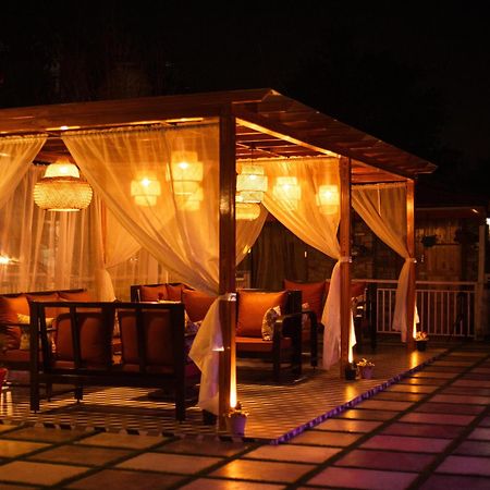 Kasar Himalaya Holiday Resort, Binsar Rd 阿尔莫拉 外观 照片
