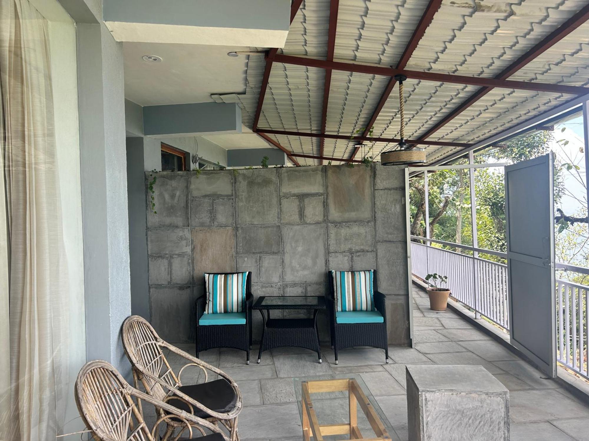 Kasar Himalaya Holiday Resort, Binsar Rd 阿尔莫拉 外观 照片